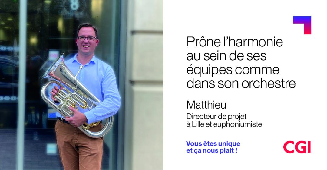 Matthieu tient son euphonium