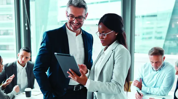 two professionals on discussion