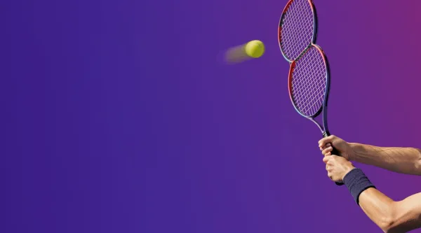 Results from day one -kuvituskuvassa tuplatennismaila