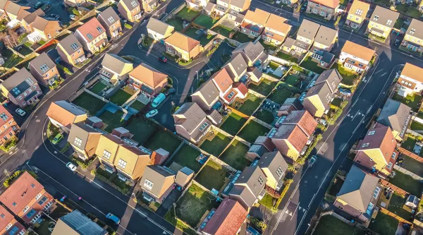 _aeiral_view_of_uk_council_housing_estate