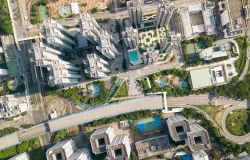 Vue aérienne d’une ville