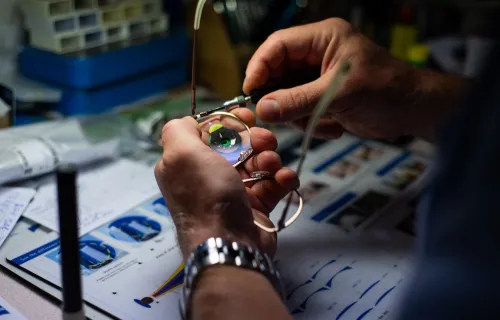 inserting lenses into glasses