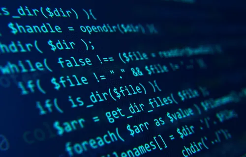 lignes de code sur un écran