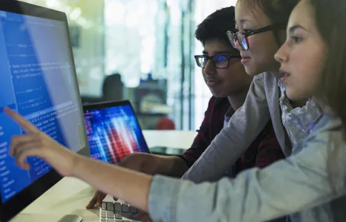 Mida laps internetis teeb?