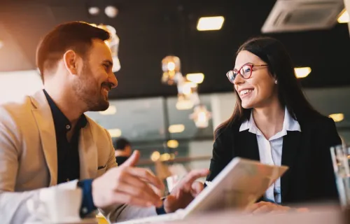 Consultants discussing Office of the CIO (OCIO)