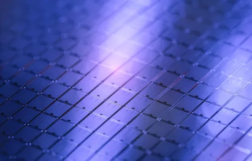 Abstract metallic grid design