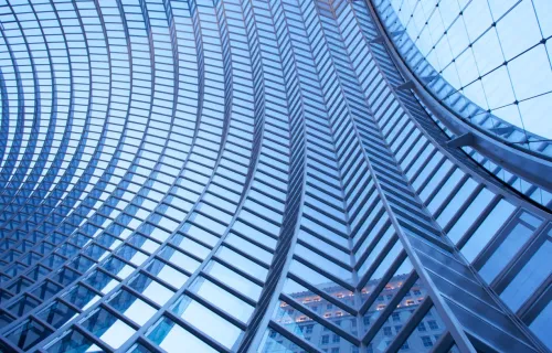 Bâtiment en verre