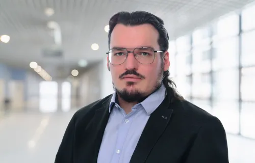 Bernhard Hering, CGI