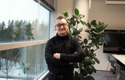 Senior Consultant Mikolas at CGI Helsinki office 