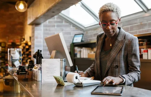 Digitale Payment-Lösung im täglichen Einsatz in einem gastronomischen Betrieb in Europa