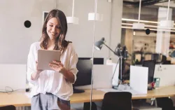 Aider une grande banque canadienne à automatiser les programmes d’aide financière pour optimiser les coûts et le service à la clientèle