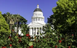State building in Sacramento, CA
