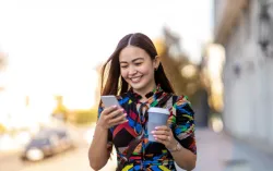 women voting on all star mile racing website