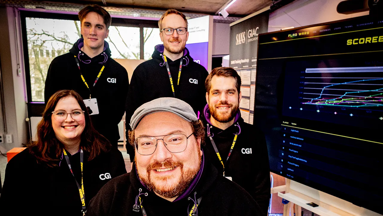 Capture The Flag: Celine Losen, Sebastian Jansen, Maximilian Schmalt, Markus Schneck, Felix Knischewksi