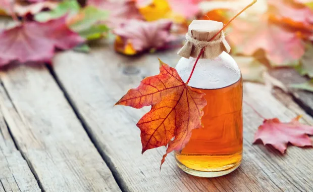 AdobeStock_225698216_Maple Syrup