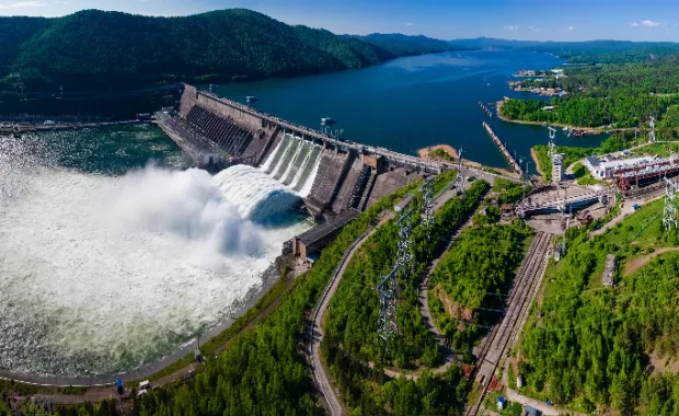 barrage hydroélectrique sur la rivière