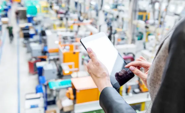 3 approaches for proactive responses to supply chain impacts in manufacturing