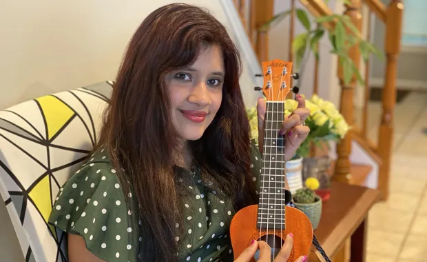 CGI's Suba Subramanian plays ukulele