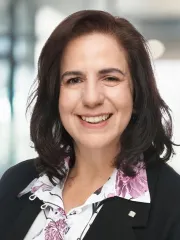 Sandy Maloney professional photo