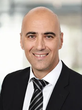 Porträttbild på Darko Tilldal