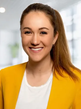Elena Röder, CGI