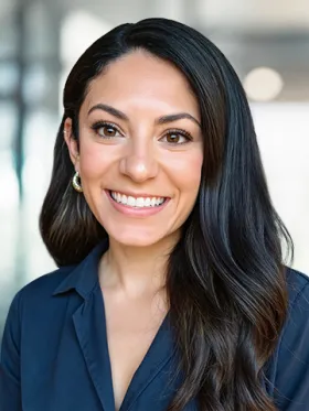 Gaby Martin Headshot