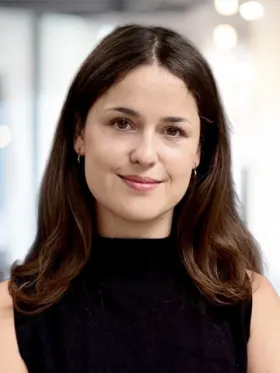 Julia Werra, CGI