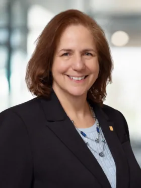 Sandy Maloney professional photo