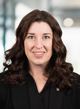 Rebecca Weaver professional photo