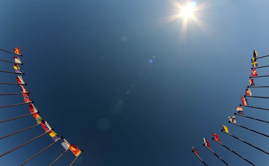 Ulkoministeriön tekoälyratkaisu pureutuu laajojen tekstimassojen perkaamiseen