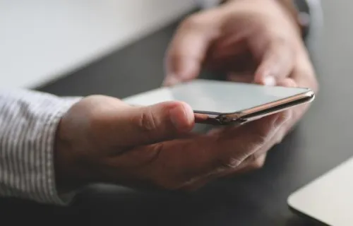 La voix de nos clients 2023 : Perspectives pour le secteur des banques de services aux…